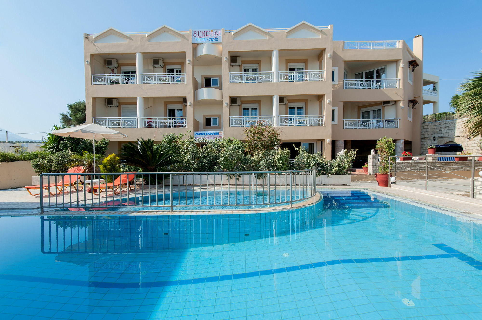 Sunrise Apartments Sfáka Exterior foto